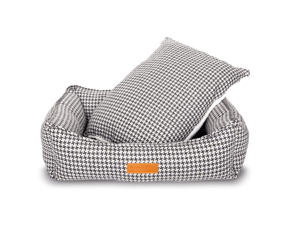 THE KENSINGTON | LUXURY HOUNDSTOOTH BOLSTER DOG BED
